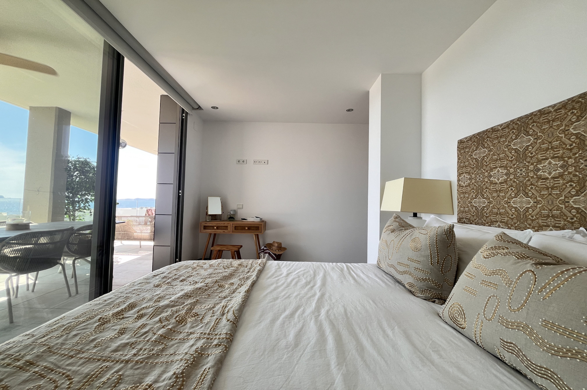 Resa Estates Ibiza apartment for sale te koop zeezicht sea views Cala gracio bedroom 2.jpeg